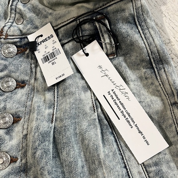 Express Editor Button Fly Acid Wash Jeans Size 00 NWT - Picture 5 of 12